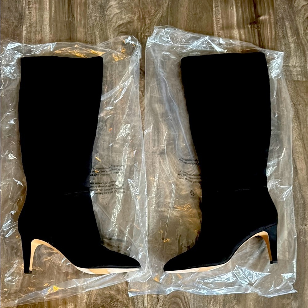 Elegant Black Knee-High Women's Boots